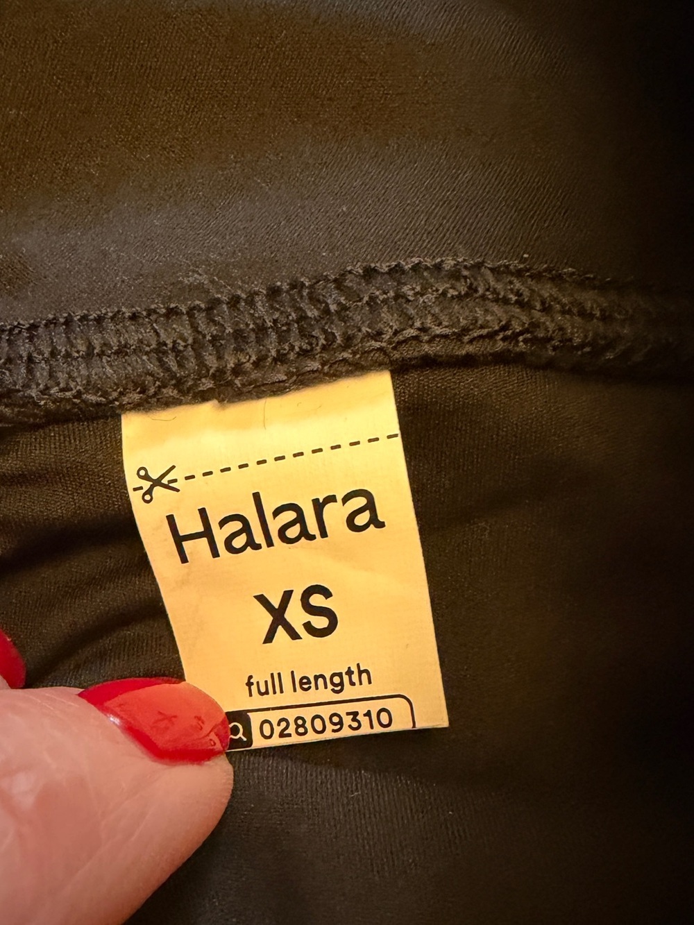 Halara UltraSculpt High Waisted Scrunch Butt Lifting Tummy Control Leggings - Picture 4 of 7